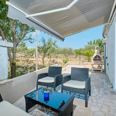 Ursula Stivan Vikendica